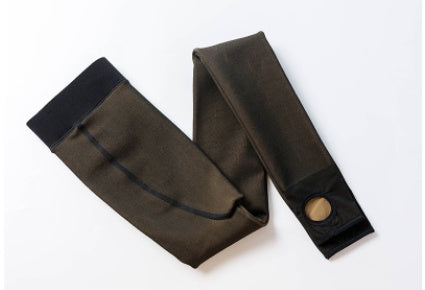 New faux flesh all-in-one trousers with fleece and thick leggings for women in autumn/winter show thin legs and pantyhose