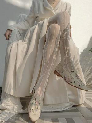 Lace white pantyhose