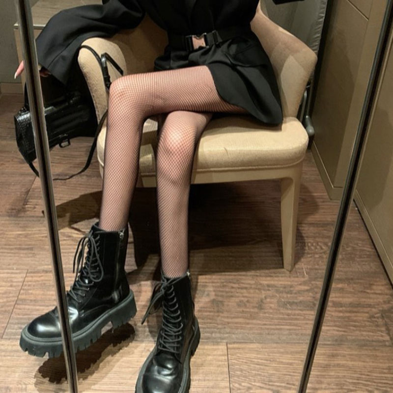 Diamond Lattice Large Medium And Small Fishnet Pantyhose