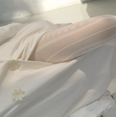 Lace white pantyhose
